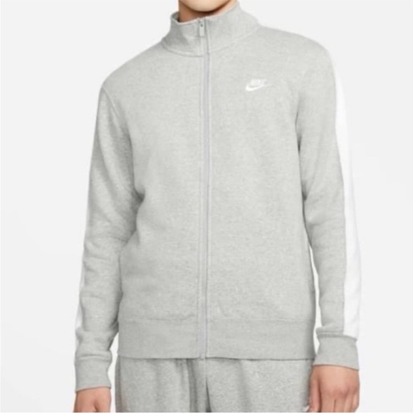 New Nike Performance Jacket - Picture 1 of 3